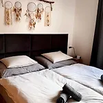 Remote Work Friendly Zahradní U Jezera Apartmán