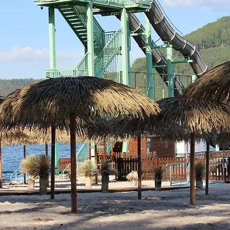 Apartment Remote Work Friendly Zahradni U Jezera *