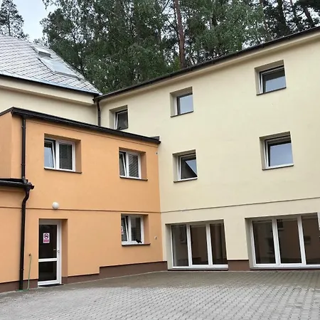 Apartment Remote Work Friendly Zahradni U Jezera Stare Splavy