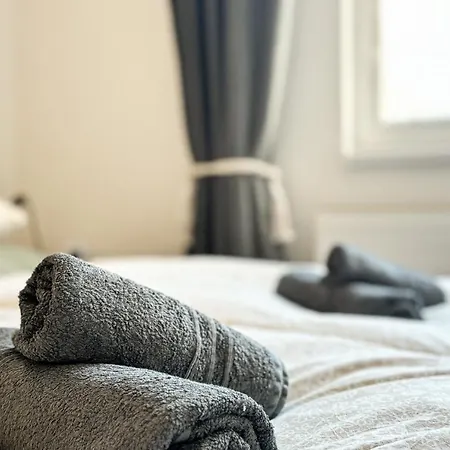 Apartment Remote Work Friendly Zahradni U Jezera